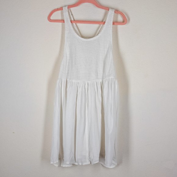 O'Neill Dresses & Skirts - O'NEILL White Flowy Racerback Tank Dress size XL